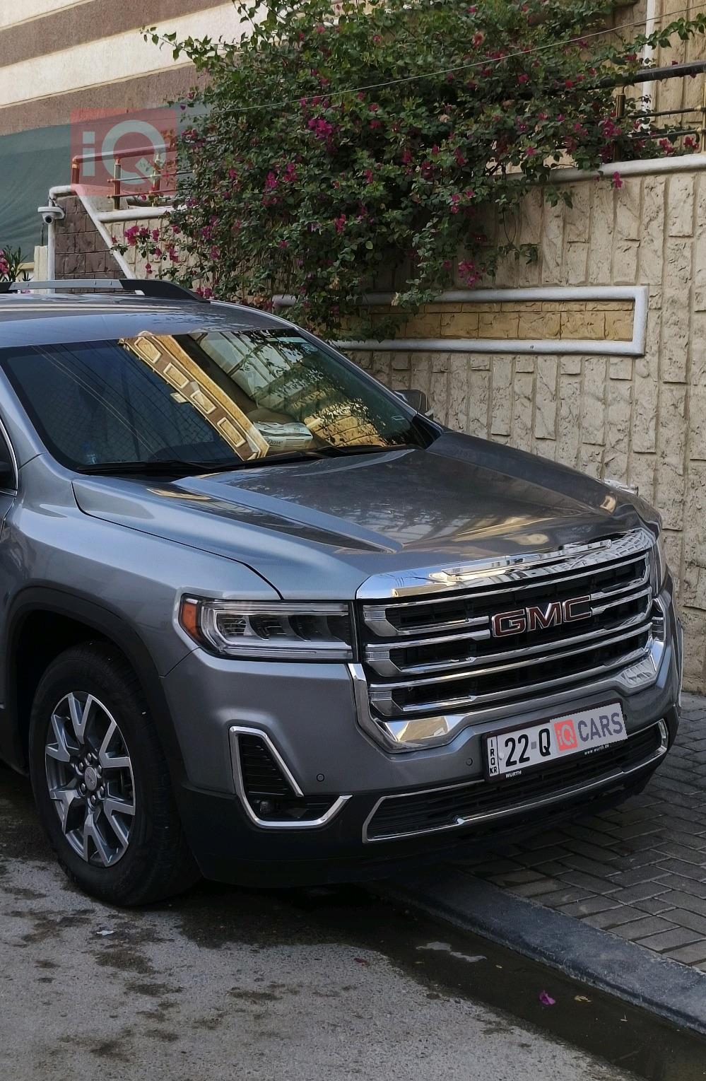 جي ام سي اكاديا